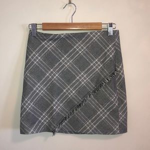 FREE PEOPLE SKIRT - Size 4 - NEVER WORN W TAGS